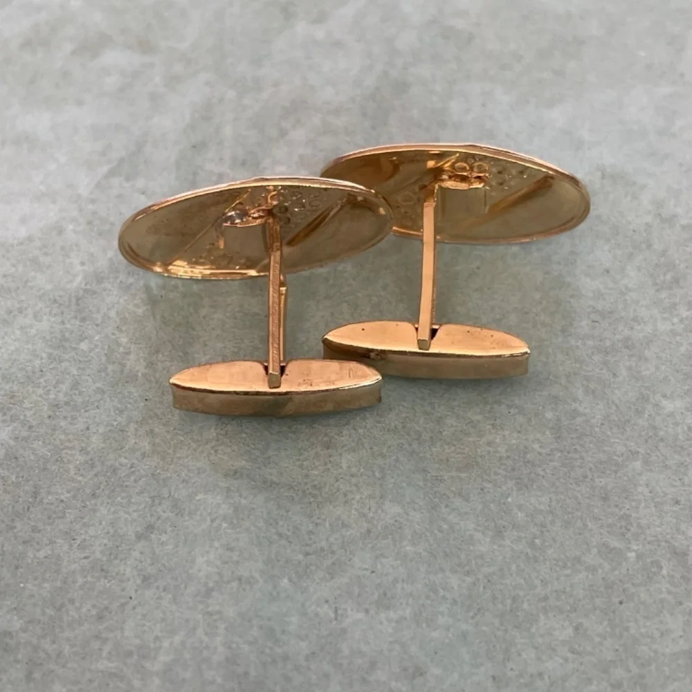 Vintage cuff links